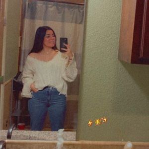 Meet your Posher, Dayana